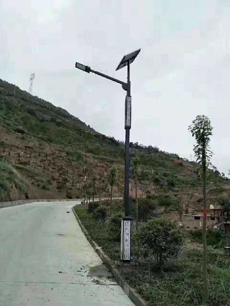 盐源县仿古太阳能路灯